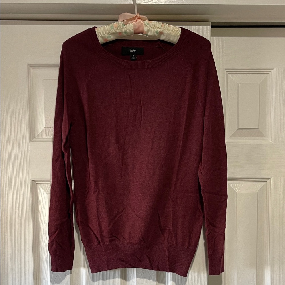 MOSSIMO BURGUNDY CREW NECK LONG SLEEVE SWEATER SIZE SMALL